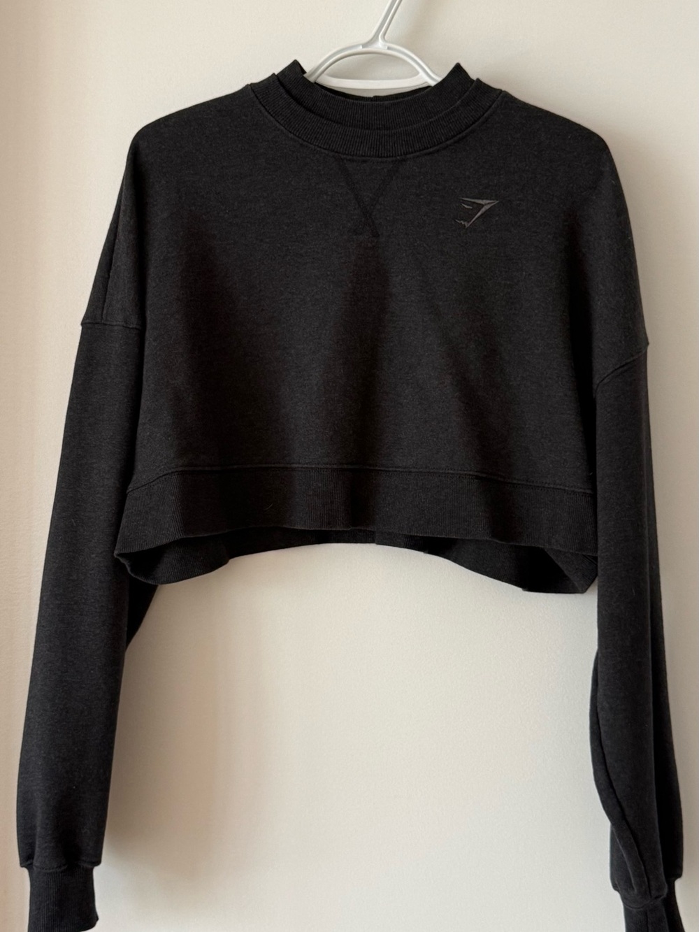 Gymshark Rest Day Sweat Cropped Pullover – Black Core Marl – M